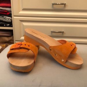 Slide sandals